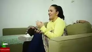 مكتب المسكن قفازات
