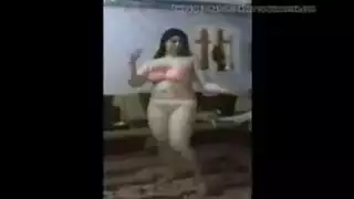 رقص نار تعري