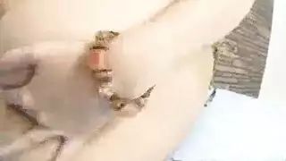 إيلاج كل الفتحات: عربيات وروسيات مثيرات في فيلم صريح