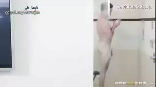 نيك اخت الممحونة الصغيرة