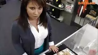 بنات صغيره بتلحس اكس مترجم