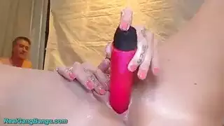 9 عاما سمور الوثن التدخين