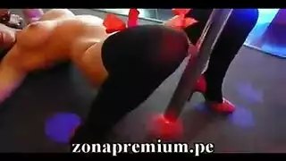 استغلال أخته مقاطع أقل حجماً