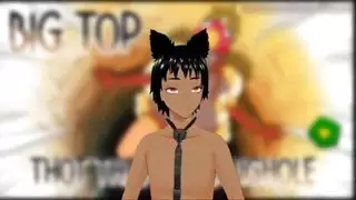 مشاهدتها تمص ذلك القضيب الإباحي الكبير أمر مثير للغاية