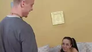 إباحية غير منتهية: قوة تحمل نجم إباحي على سمراء