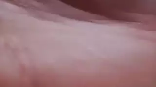 الجمال العربي يستمني بقوة أمام الكاميرا