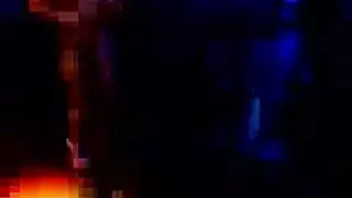 دخول عميق من الخلف: إشعال كس مارينا الضيق من الخلف
