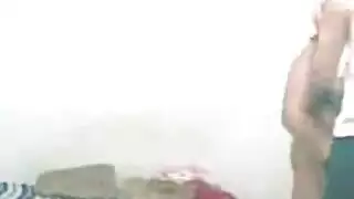 مهارات محترفة لنجمة إباحية في مشهد مصري حقيقي