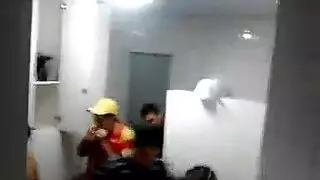 عامالات الفندق