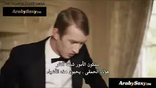 إيلاج مزدوج: امرأتان تستمتعان برجل واحد في جنس جماعي