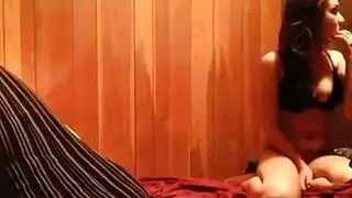 مضاجعة سرية في منزل العائلة – صديقي يقذف مرتين في مهبلي