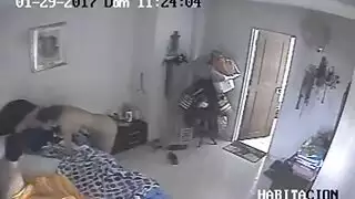 تجسس على امي بلحمام